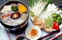 Healthy ways to enjoy a hot pot meal in winter