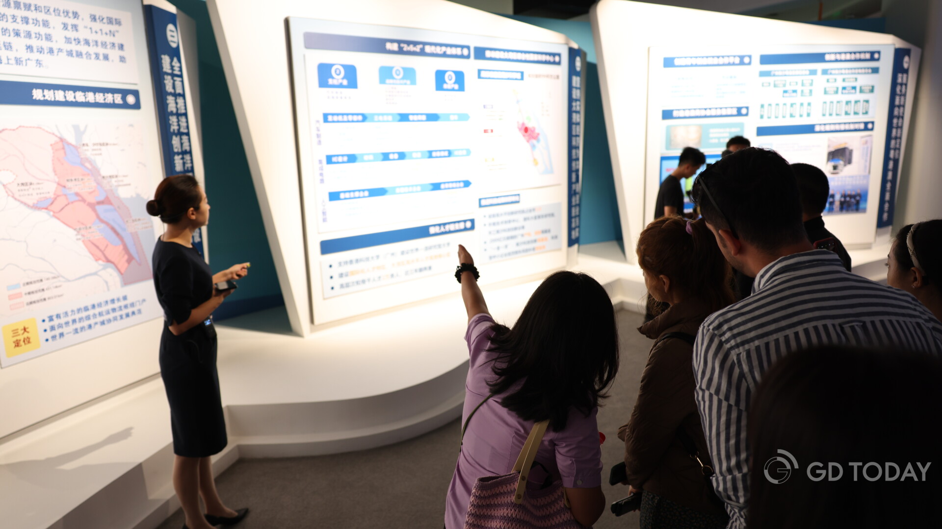 Foreign media wowed by Guangzhou's marine economy