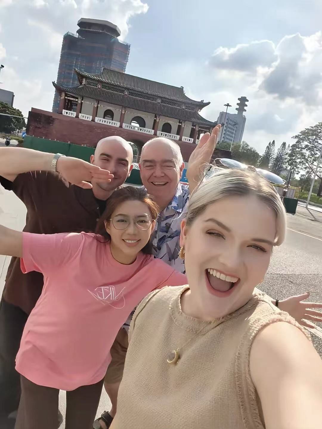 微信图片_20251014154238_721_2.jpg